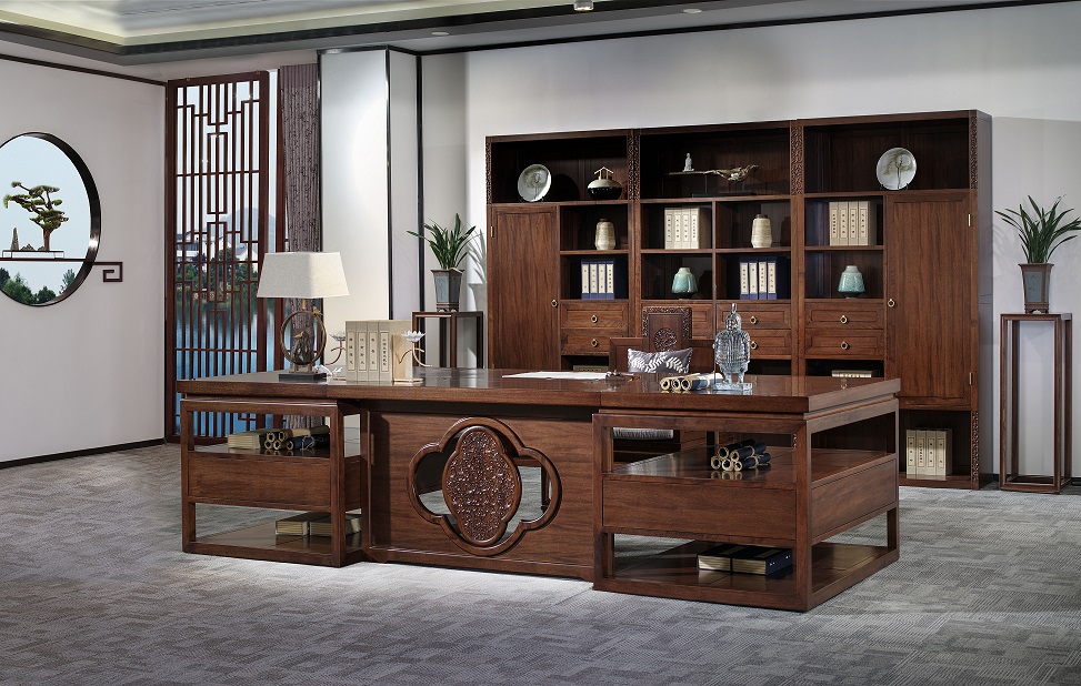 班台 班(bān)台(tái)